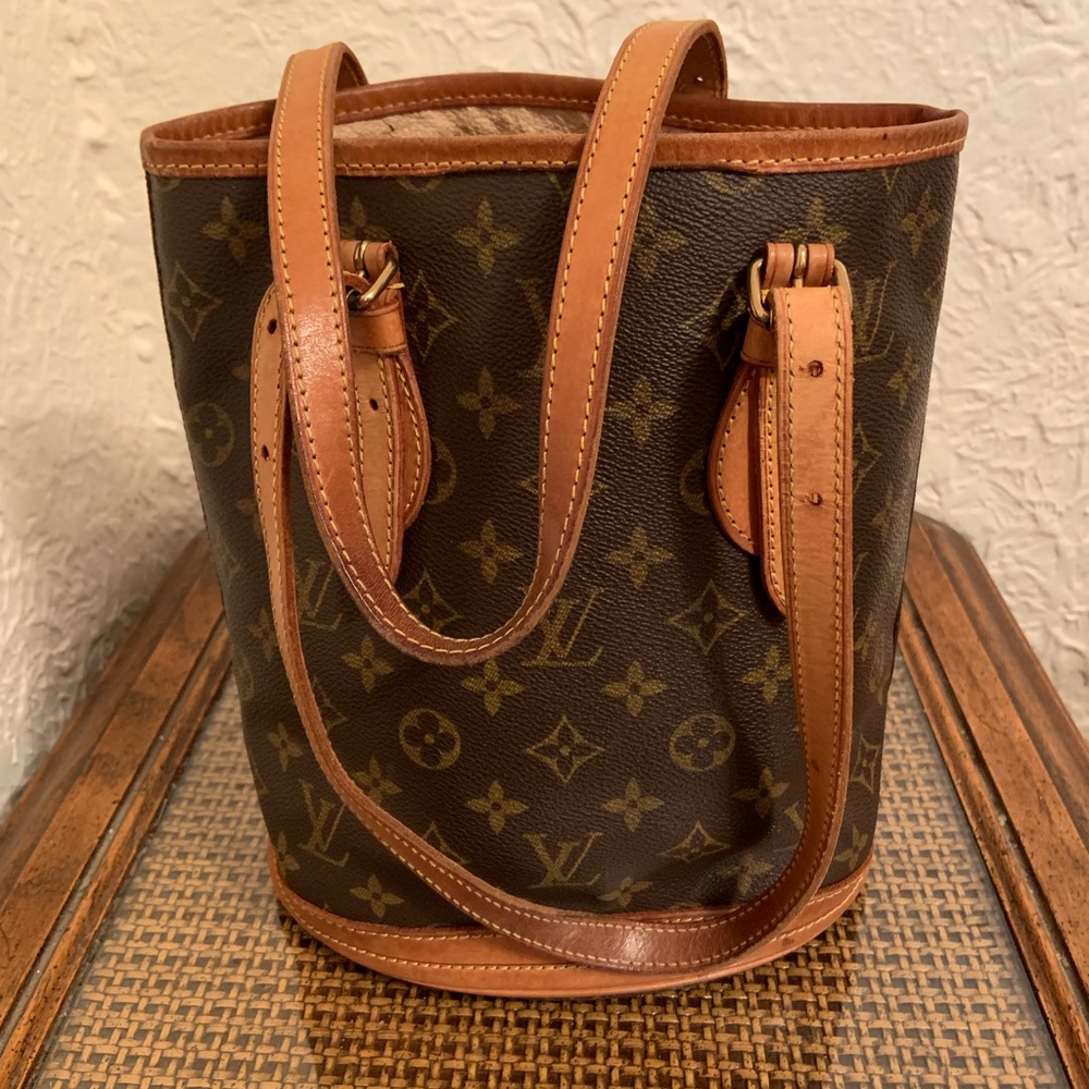 Authentic Louis Vuitton PM Bucket Handbag